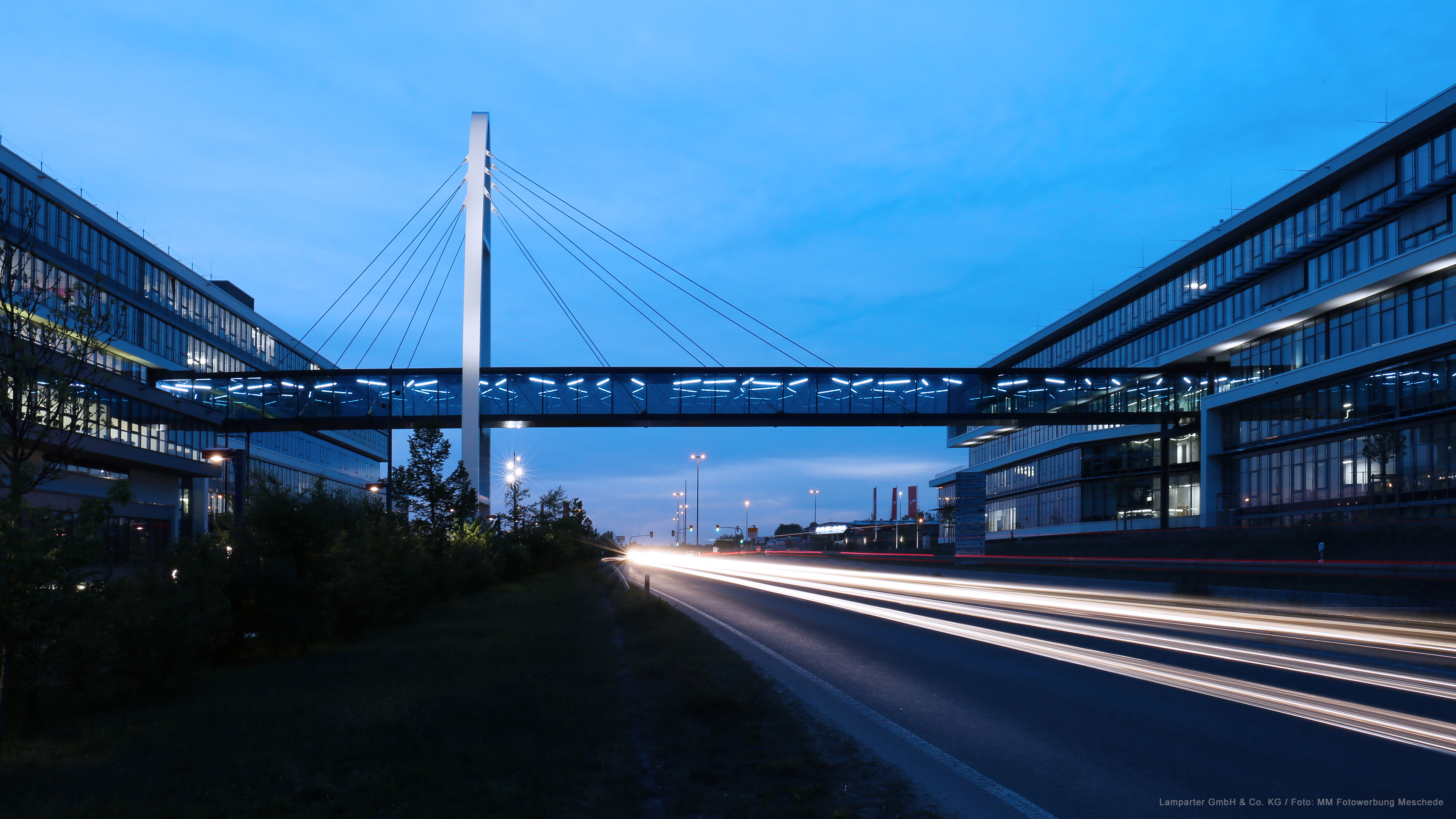 Verbindungsbrücke Bridge Puma Herzogenaurach Stahlbau Metallbau Lamparter Kassel